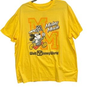 Disney Unisex Mickey Mouse Yellow Walt Disney World Adult T-shirt New